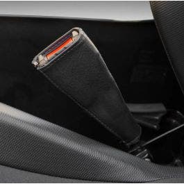 Kaliber Driver and Passenger Seat Belt Covers